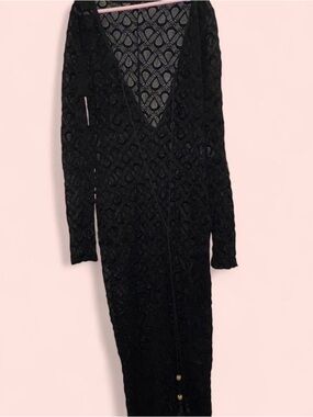 Black Lace Long Sleeve V-Neck Maxi Dress